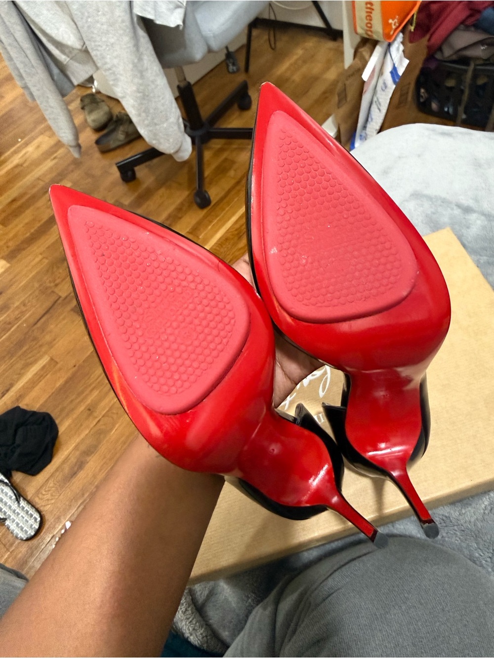 Louboutin Iriza - Picture 4 of 5